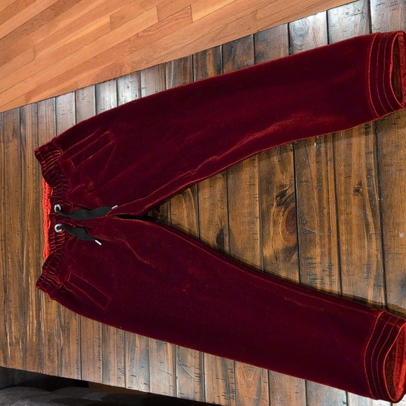 Ivy Park velvet joggers - Picture 4 of 10